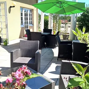 Hotel Contact Alys Bourg En Bresse Ekinox Parc Expo, Montagnat